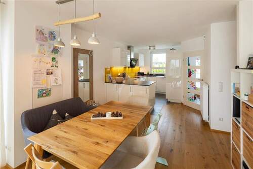 ö Esszimmer & Küche - 