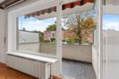 Zugang zum Balkon - 