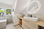 Waschtisch im Obergeschoss - 