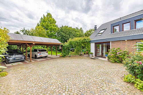 Großes Carport - Doppelhaushälfte mit 193,00 m² in Köhn zum Kaufen