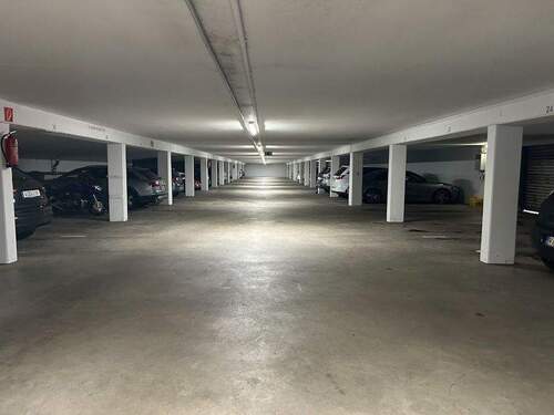 Tiefgarage - 