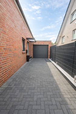 Garageneinfahrt - 