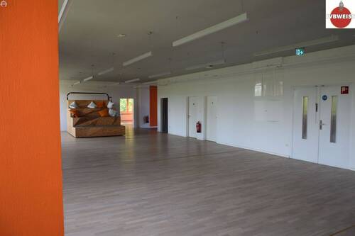 DSC_0014 - ehem. Co-Working Fläche in Top Lage am Wittenbergplatz sucht neuen Nutzer