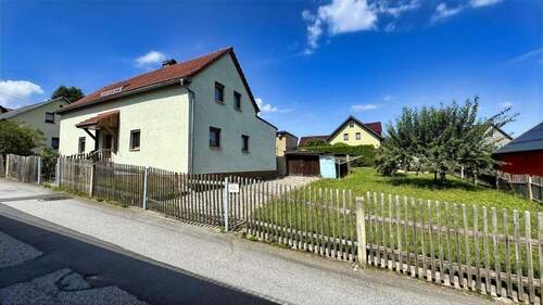 Zufahrt - 5 Zimmer Einfamilienhaus in Schirgiswalde-Kirschau