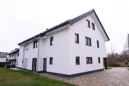 DSC03454 - Erstbezug --DHH als Klimafreundliches KFW 40 Effizienzhaus-in Leopoldshöhe