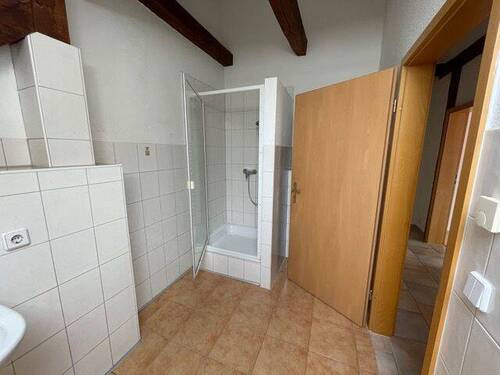 Bad.jpeg - 3 Zimmer 3- Zimmer in Beetzsee
