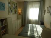Zimmer 2 - 