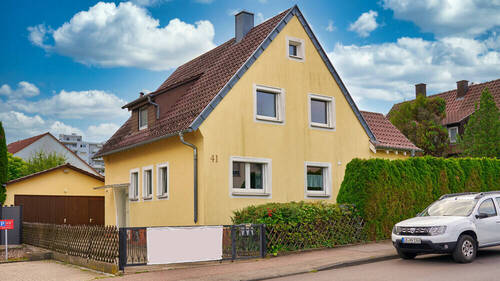 Hausansicht_West - 5 Zimmer Einfamilienhaus zum Kaufen in Asperg