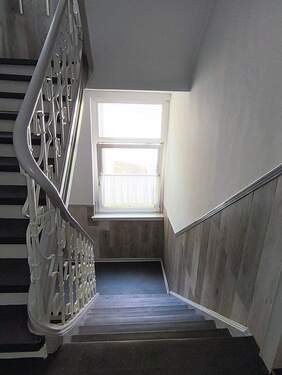 Treppenhaus Bild 2.jpg - 