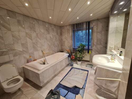 20251028_104500.jpg - 