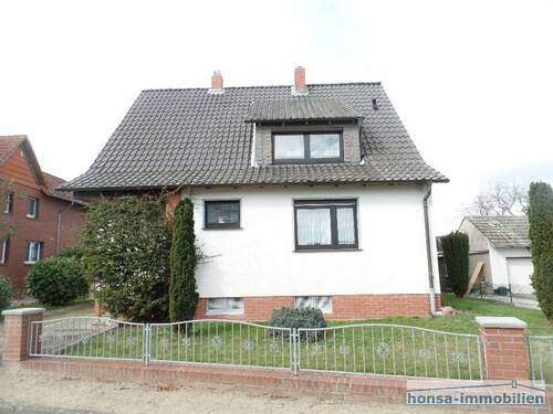 Straßenansicht - KF 15 - EFH ZFH mit Anbau - gr. Garten, Vollkeller, XXL-Garage, Carport - sehr guter Preis!