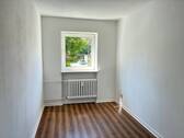 Arbeiten/Kind - 2 Zimmer Etagenwohnung in Kiel
