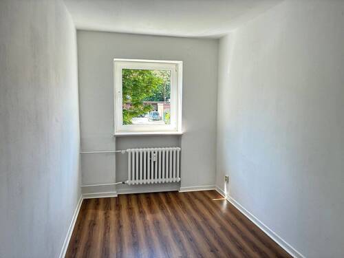 Arbeiten/Kind - 2 Zimmer Etagenwohnung in Kiel