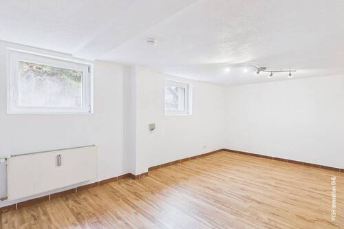 Schlafzimmer EG - 