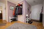 Flur - Etagenwohnung mit 86,60 m&sup2; in Kaltenkirchen zur Miete