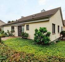 Modern saniertes Einfamilienhaus in Schlebusch mit Wohnrecht für die Mieter - Leverkusen