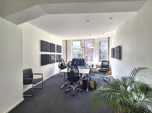 im 2.OG - Büro zur Miete in Hamburg