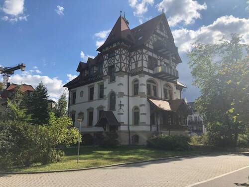ehemaliges Wohnhaus Dr. Lahmann.jpg - 3 Zimmer Etagenwohnung in Dresden