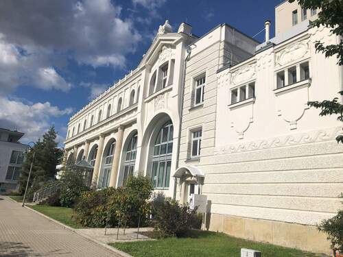 Herrenbad.jpg - Etagenwohnung mit 105,00 m&sup2; in Dresden zur Miete