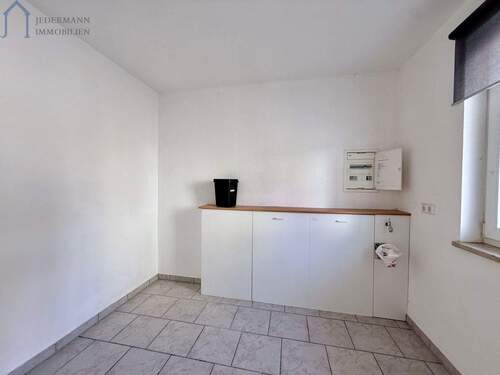 Hauswirtschaftsraum - Etagenwohnung mit 83,00 m&sup2; in Helsa zur Miete