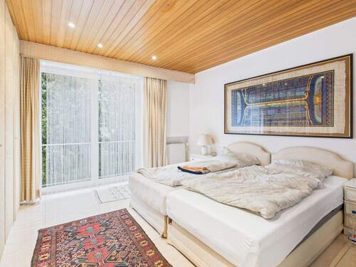 Schlafzimmer - 5 Zimmer Einfamilienhaus in Dettenhausen