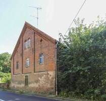 + Naturnahe Lage mit Top-Anbindung an Dresden - Sanierungsbedürftiges 2-4-Familienhaus + - Klipphausen Gauernitz