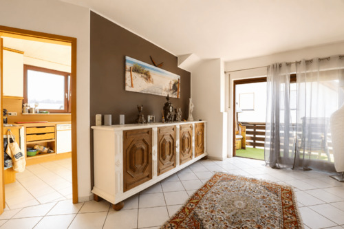 Bild 1 - *Newel-Butzweiler* helle 2 ZKB Wohnung mit Balkon!
