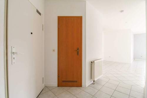 13 Eingangsbereich - 