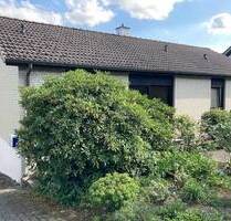 Winkelbungalow mit Einliegerwohnung (teilvermietet) - Bergneustadt - Wiedenest