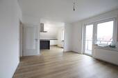 Wohn- Essbereich - Helle Dachgeschosswohnung inkl. Einbauküche in bester Lage von Rietberg