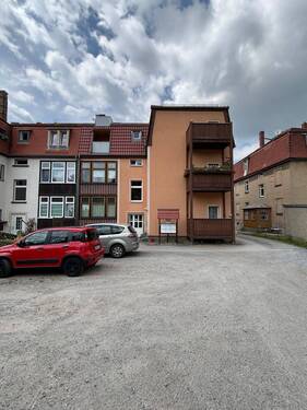 Außenansicht & Parkplätze - 