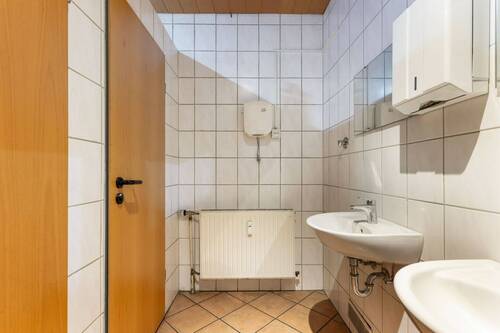 Sanitäranlagen / Gewerbe - 