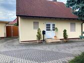 Hauseingang - Einfamilienhaus mit 156,00 m² in Schkeuditz zum Kaufen