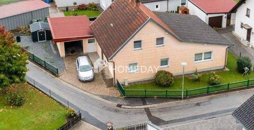 Titelbild - Umfassend saniertes Einfamilienhaus mit Wintergarten, Terrasse, Garage und Garten in ruhiger Lage