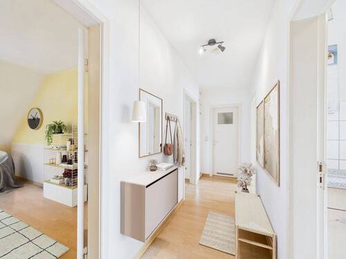 Flur - 3 Zimmer Etagenwohnung zum Kaufen in Bad Oldesloe