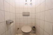 WC - 
