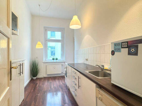EBK - 3 Zimmer Etagenwohnung zum Kaufen in Berlin