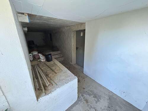 Kellerraum unter Terrasse - 