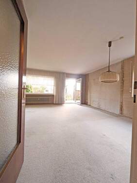 EG Wohnen PXL_20251030_143148191b.jpg - 