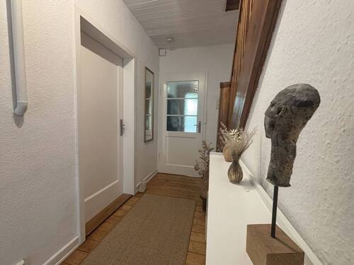 Flur Erdgeschoss - Einfamilienhaus mit 113,00 m&sup2; in Göttingen zum Kaufen