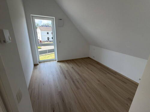 Schlafzimmer 1 DG - 