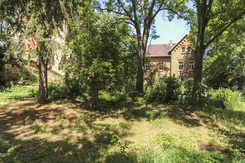 Garten mit Blick aufs Haus - Provisionsfreies Unikat in Alberstedt: Denkmalimmobilie mit in idyllischer Lage
