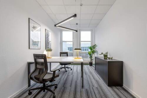 Büroraum mit 2 Arbeitsplätzen - Büro in Weiterstadt zur Miete