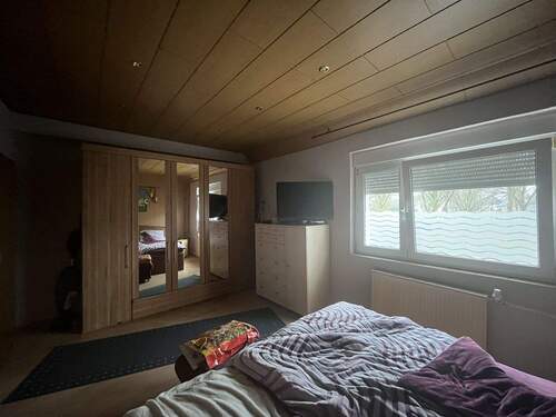 Schlafzimmer im Obergeschoss - 