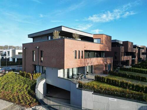 Hausansicht - ***Moderne 3-Zimmer-Eigentumswohnung im Erdgeschoss in ruhiger Lage von Delbrück***