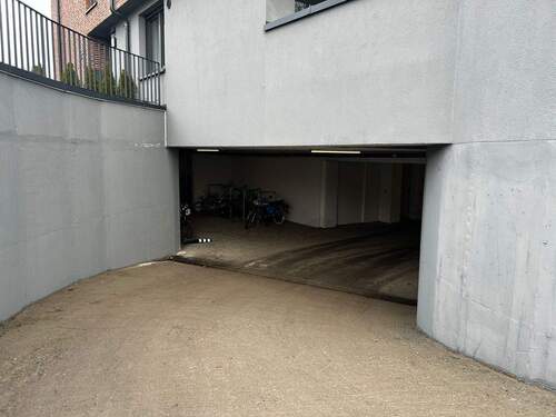 Tiefgarage - 