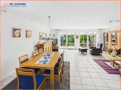 Wohn- Esszimmer - 