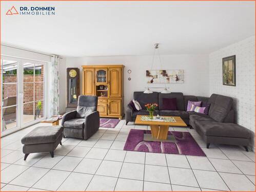Wohn- Esszimmer - 