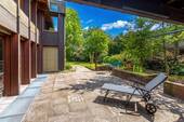 Terrasse / Innenhof (KI generiert) - Mehrfamilienhaus, Wohnhaus mit 249,80 m&sup2; in Halle (Westf.) zum Kaufen