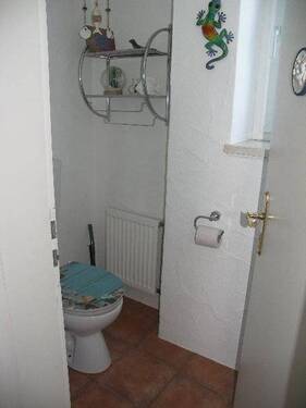 15 - EG Gäste WC - 